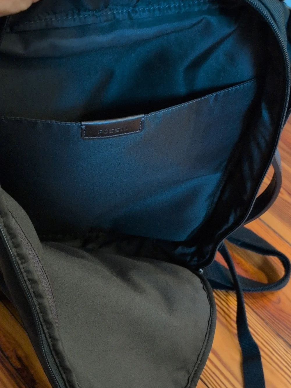 Fossil Buckner Commuter Convertible Backpack Black Nylon Bag
